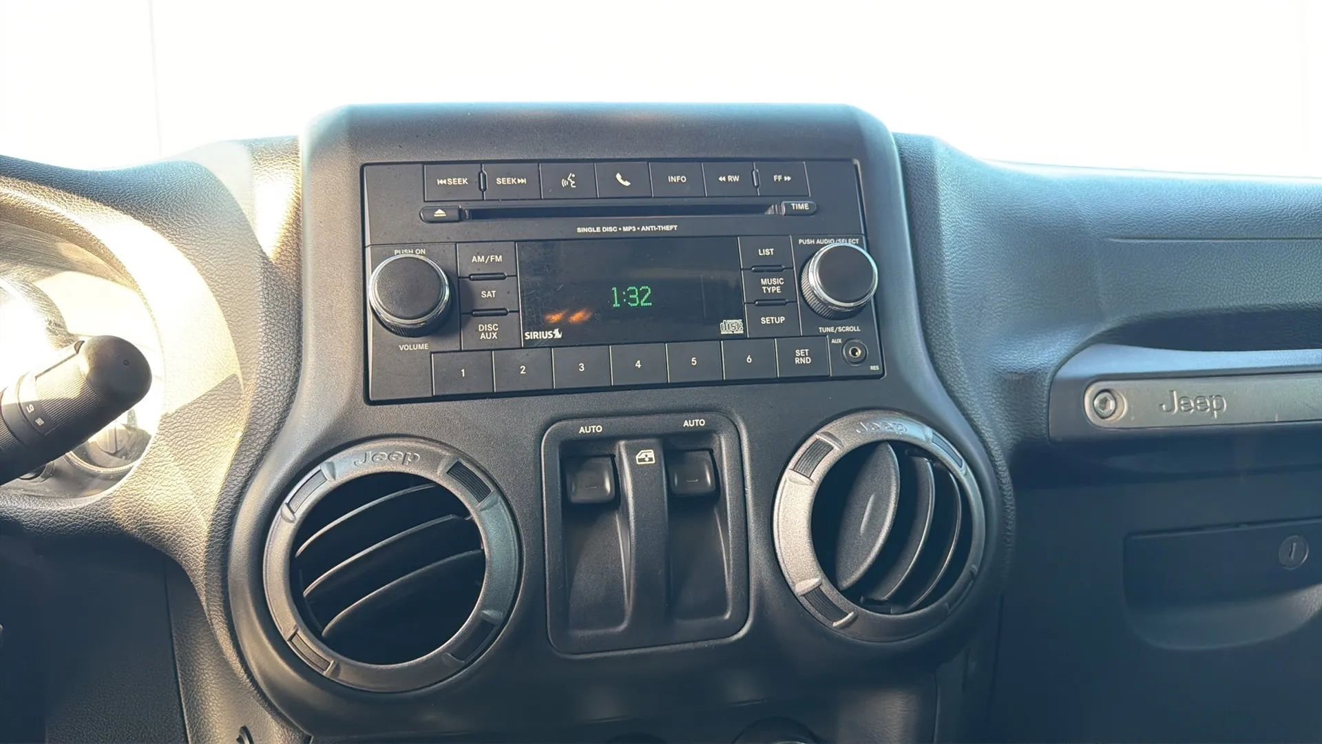 Used 2015 Jeep Wrangler Sport w/ Quick Order Package 24S image 42