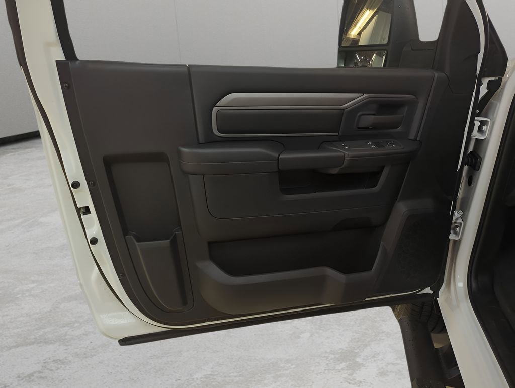 New 2026 RAM 2500 Tradesman image 10