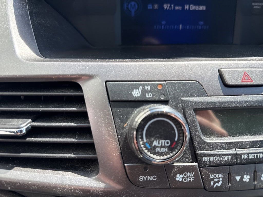 Used 2014 Honda Odyssey EX-L image 16