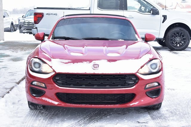 Used 2017 FIAT 124 Spider Classica image 8