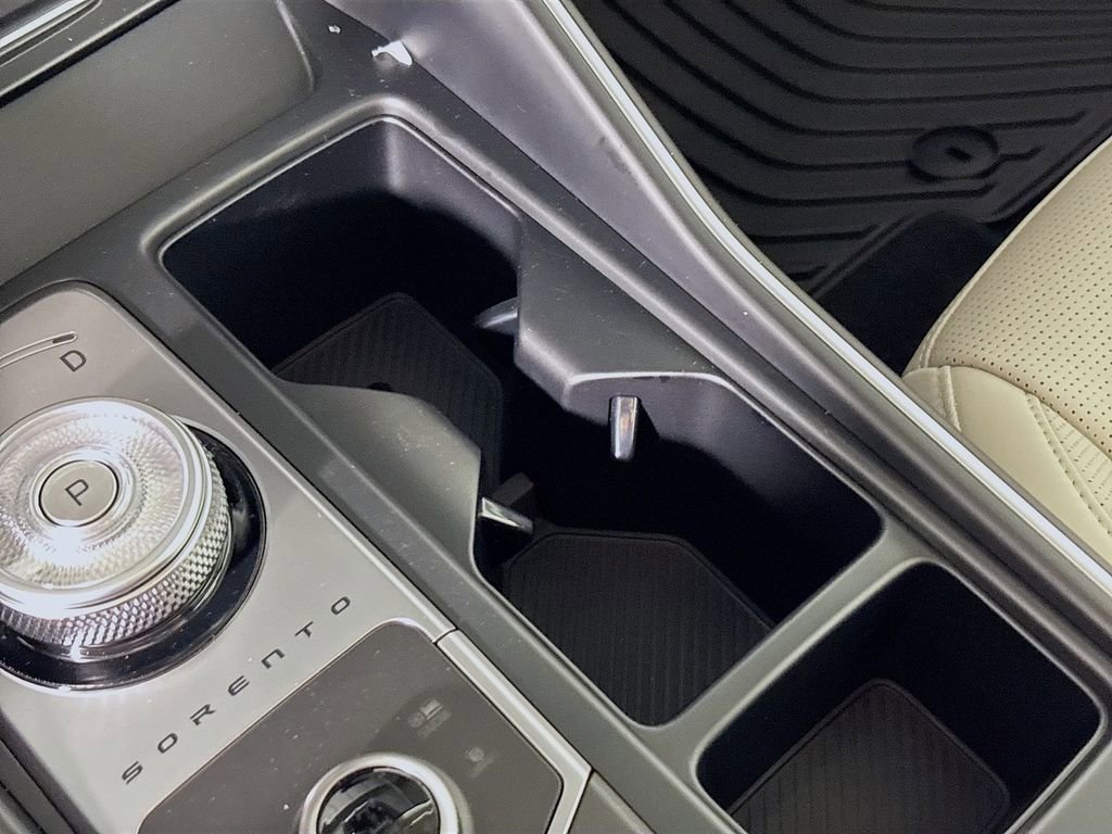 New 2025 Kia Sorento EX image 16