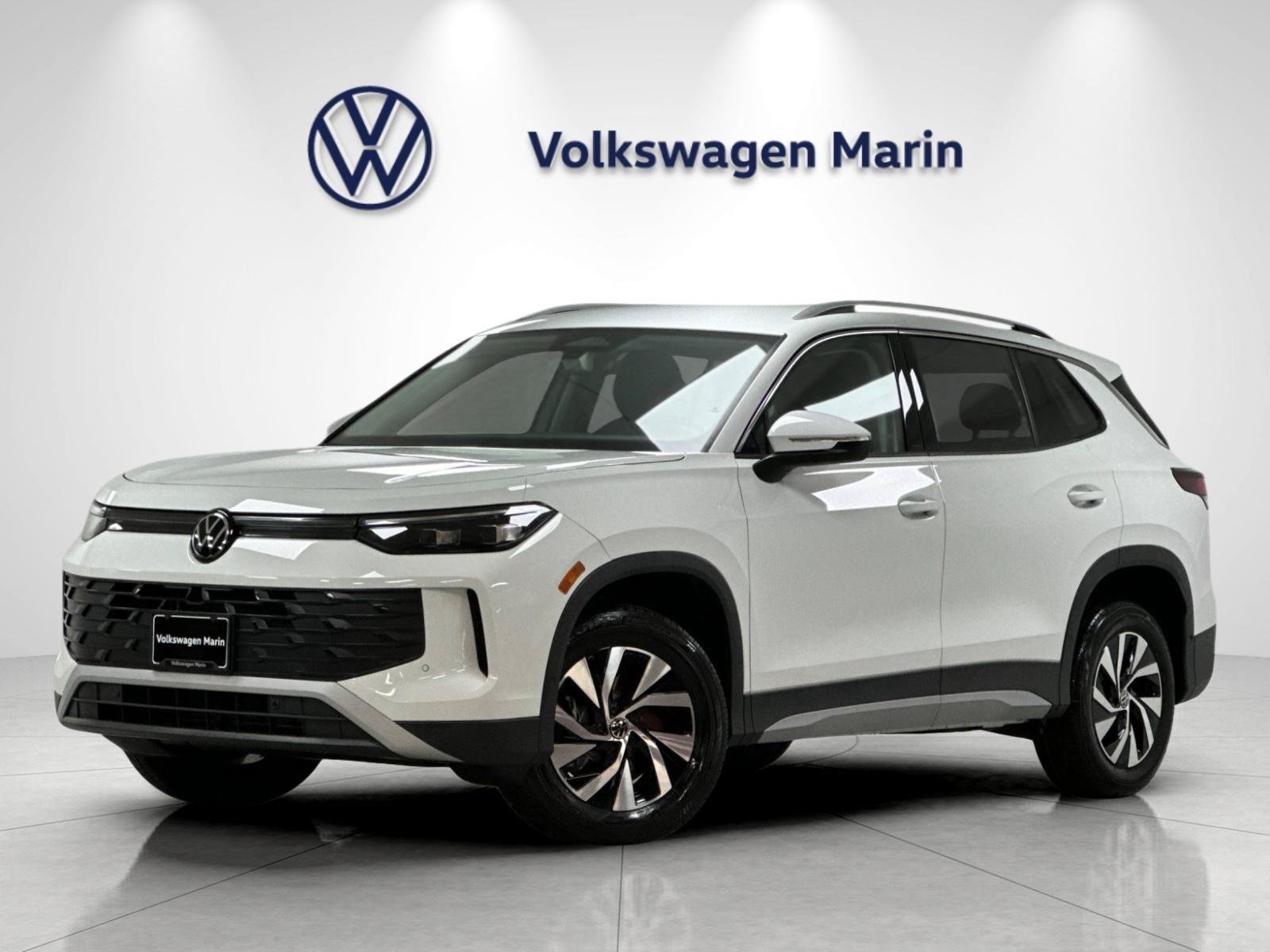 New 2026 Volkswagen Tiguan S AWD/4WD image 1