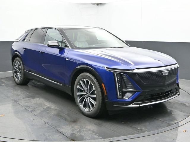 New 2025 Cadillac Lyriq Sport image 2