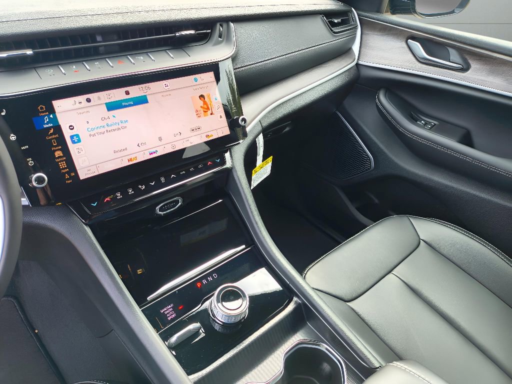 New 2026 Jeep Grand Cherokee Limited image 21