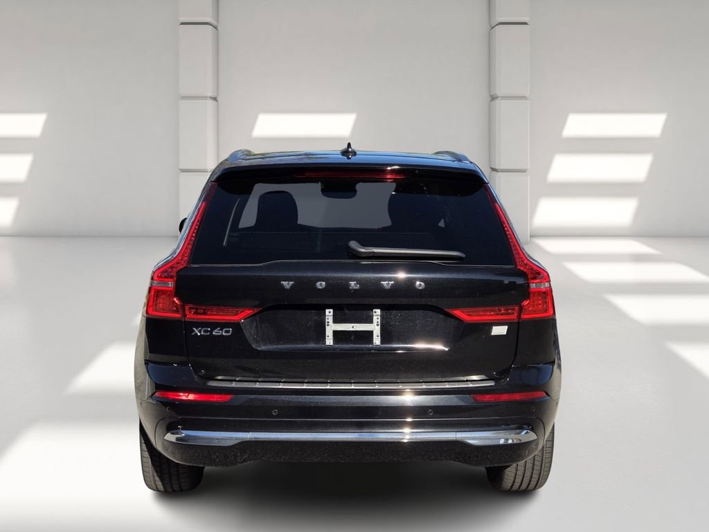 Used 2022 Volvo XC60 T8 Inscription Expression w/ Advanced Package image 5