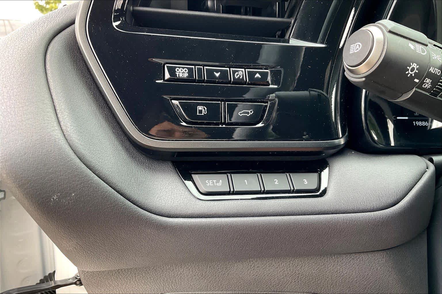 Used 2024 Lexus TX 350 FWD w/ Technology Package image 32
