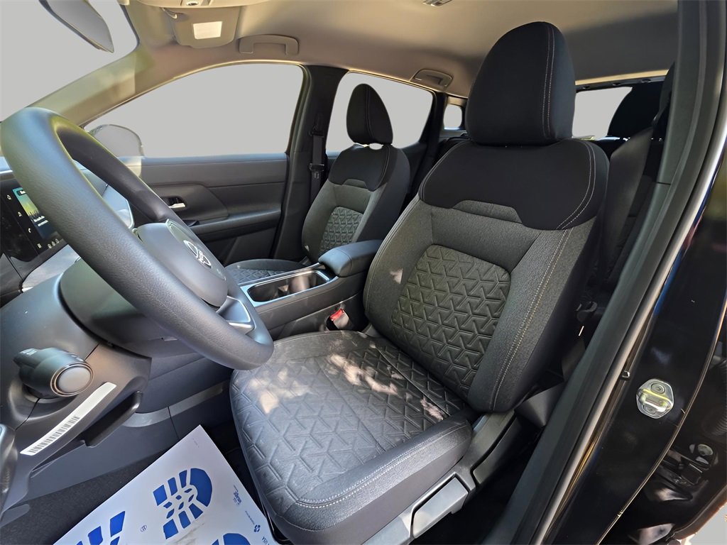New 2026 Nissan Kicks SV image 16