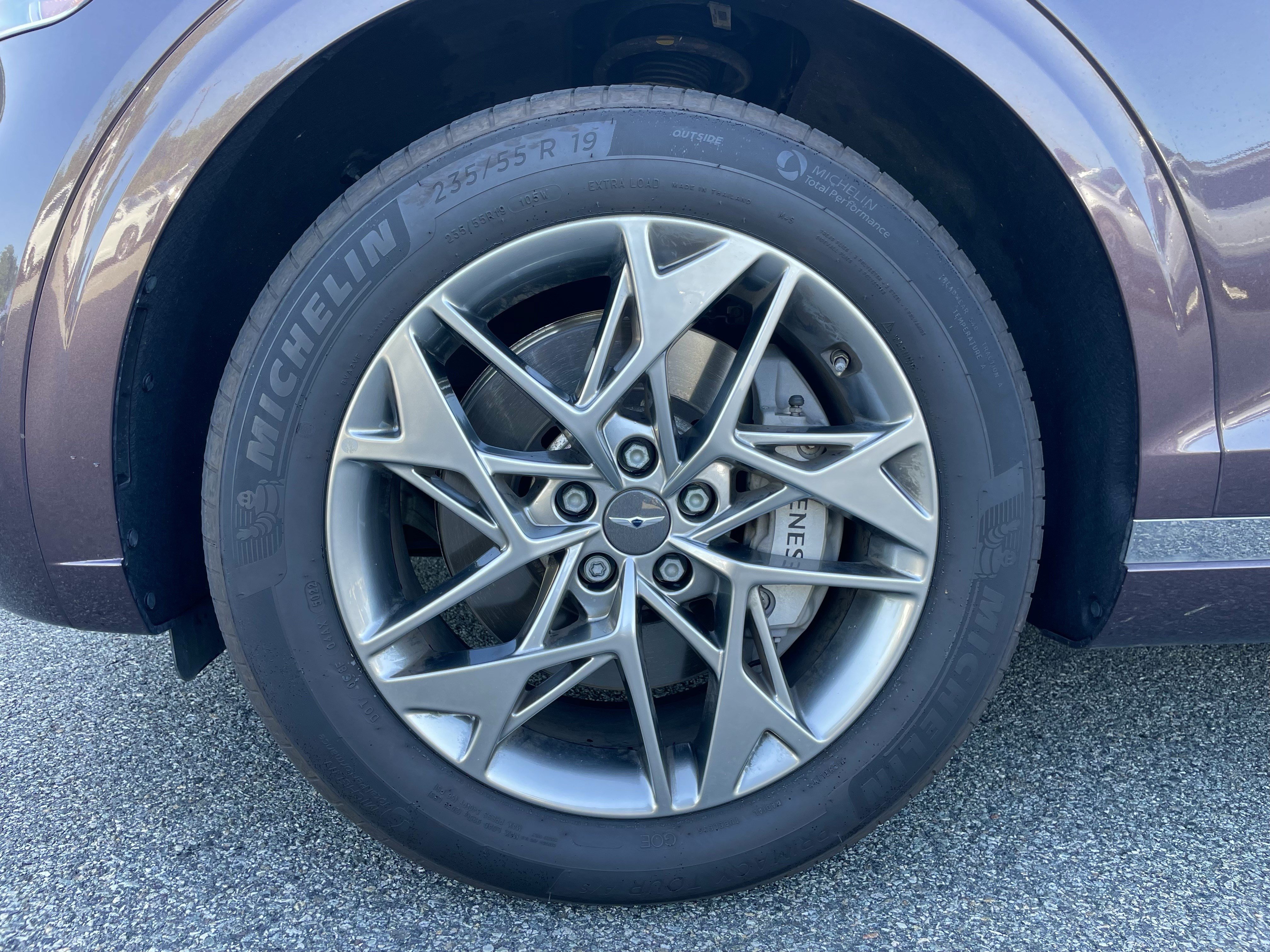 Used 2023 Genesis GV70 2.5T w/ Select Package AWD/4WD image 9