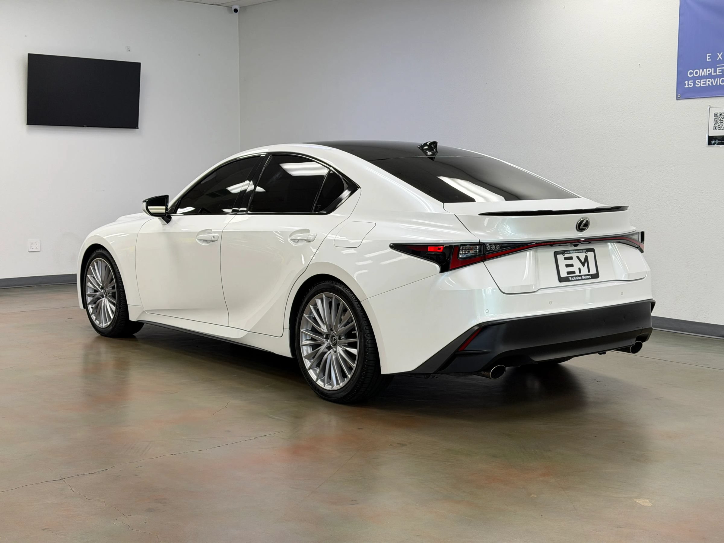 Used 2022 Lexus IS 300 w/ Premium Package RWD image 10