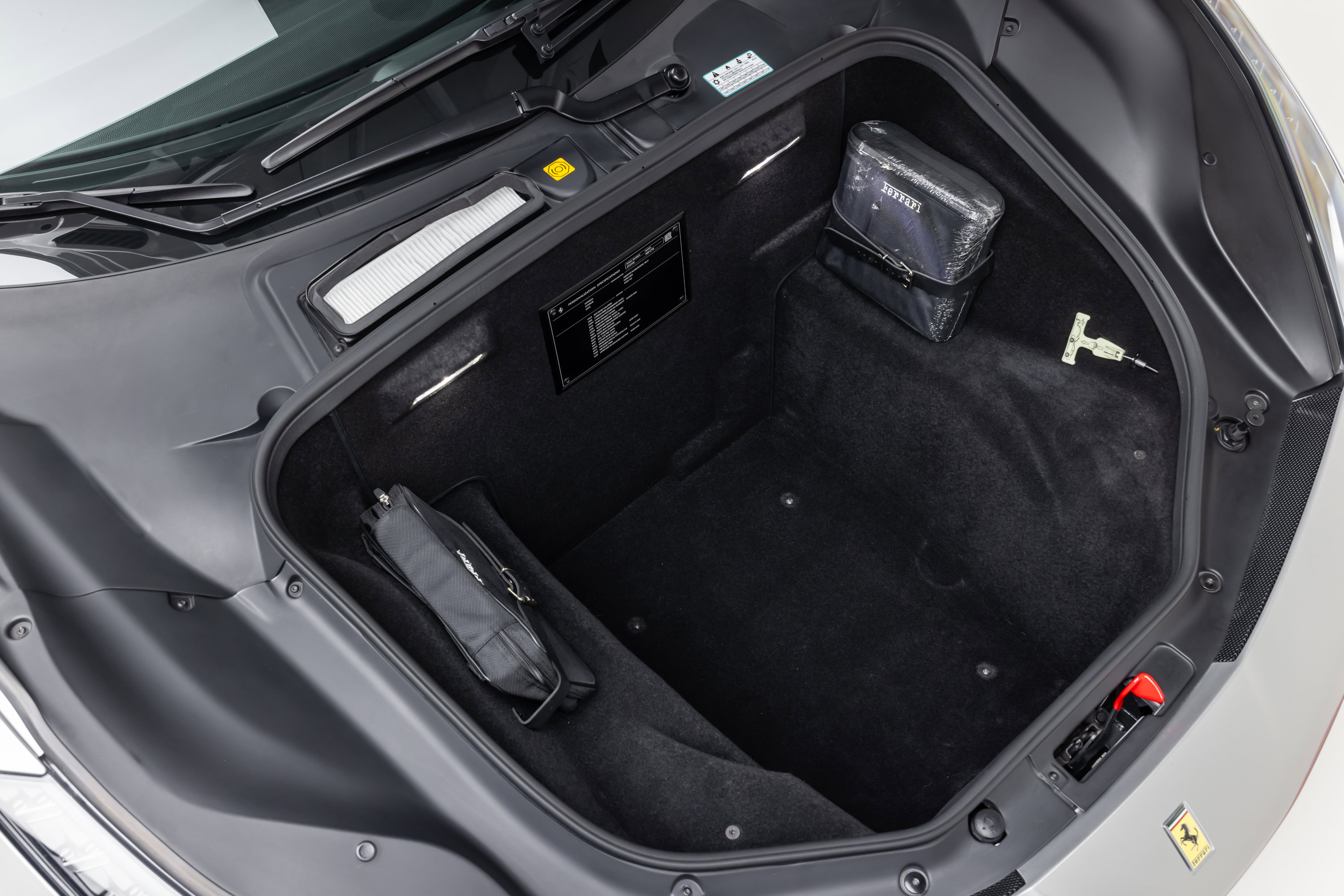 Certified 2018 Ferrari 488 GTB RWD image 55