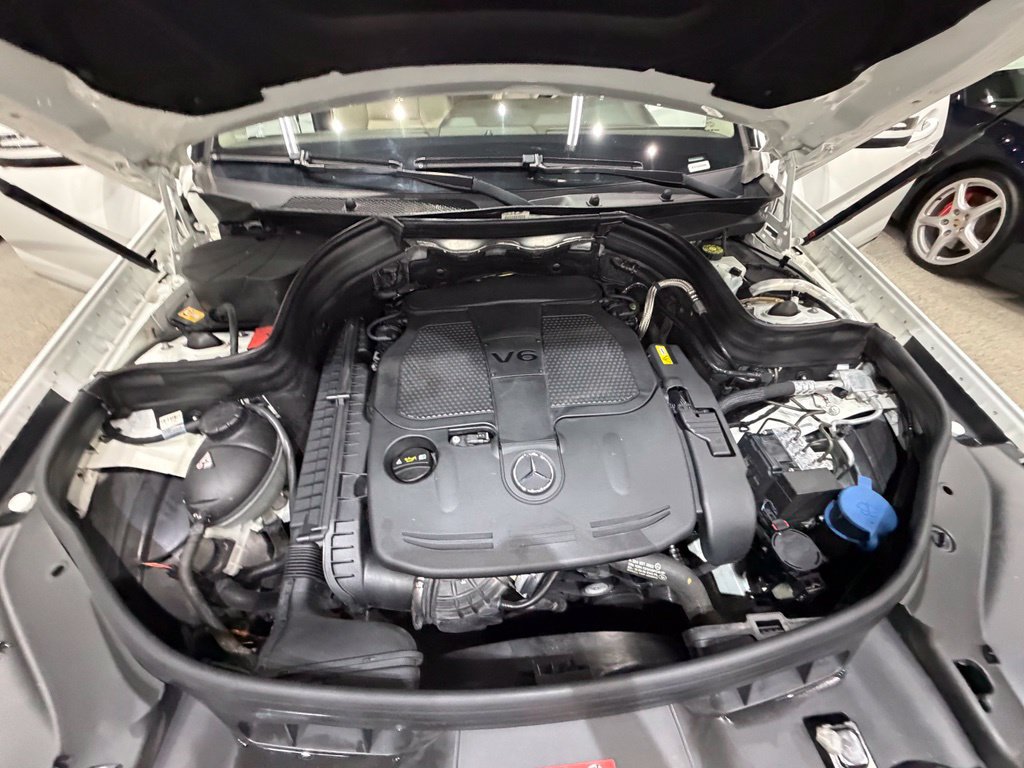 Used 2013 Mercedes-Benz GLK 350 4MATIC image 45