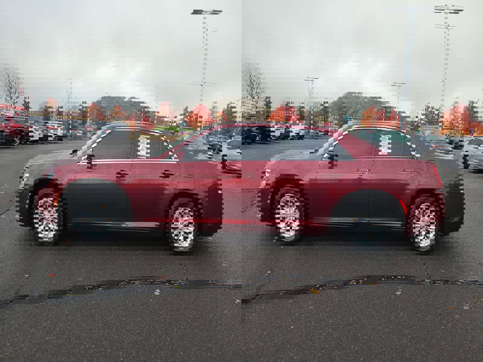 Used 2016 Chrysler 300 Limited image 11