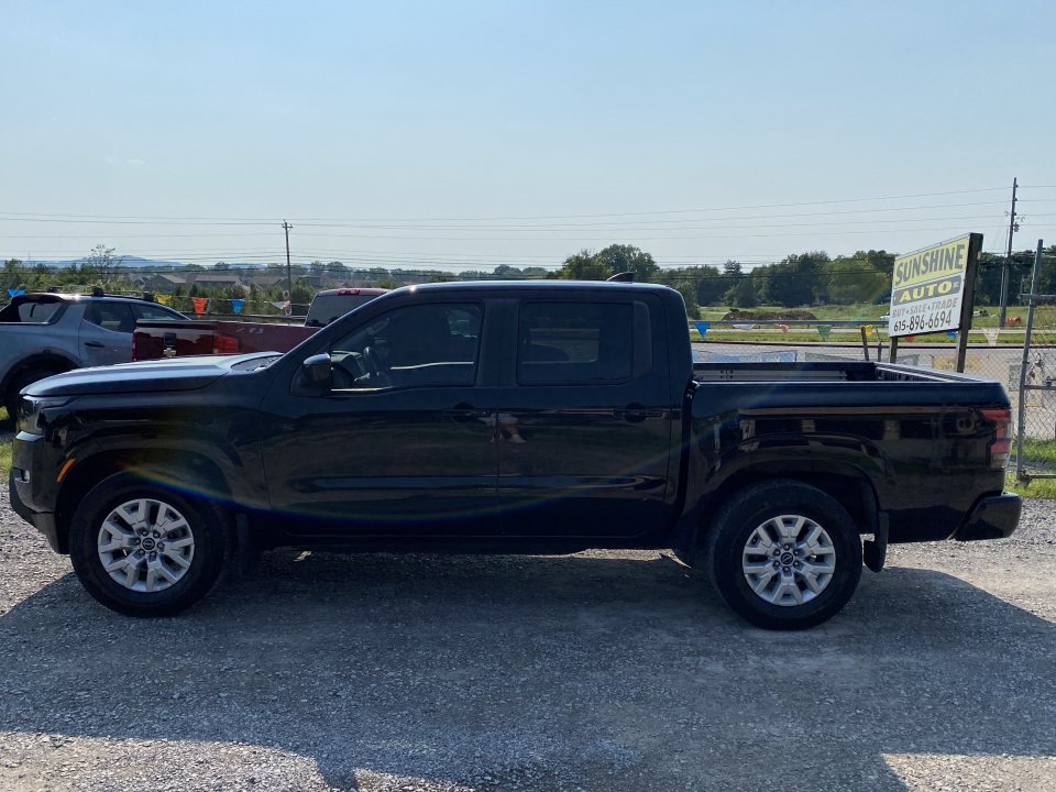 Used 2022 Nissan Frontier SV RWD image 8