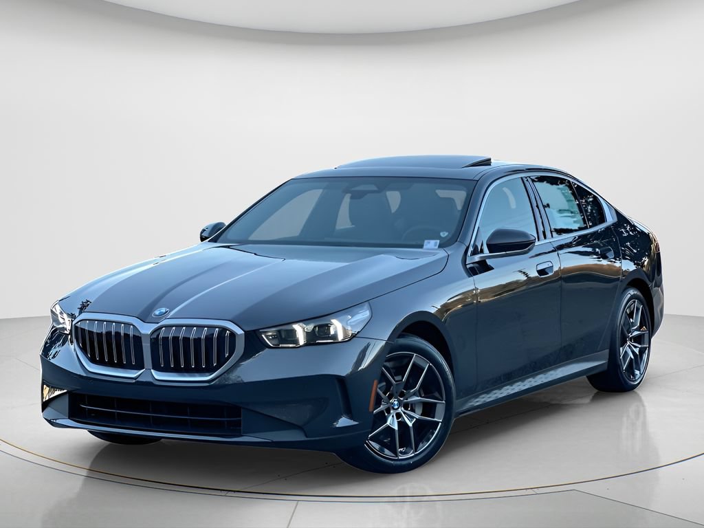 New 2026 BMW 530i w/ Premium Package RWD image 1