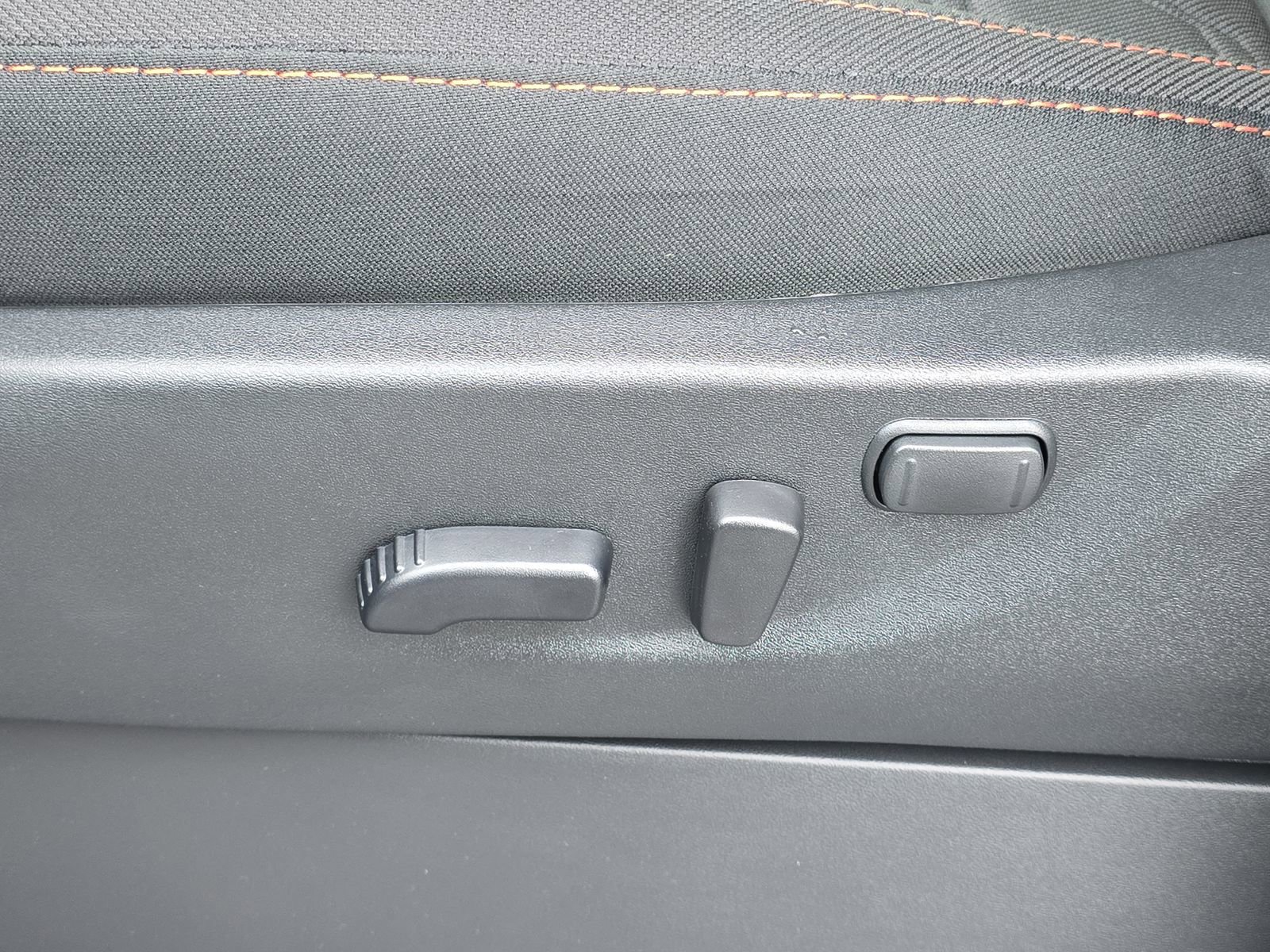 New 2026 Nissan Frontier PRO-4X w/ Pro-4x Convenience Package image 12