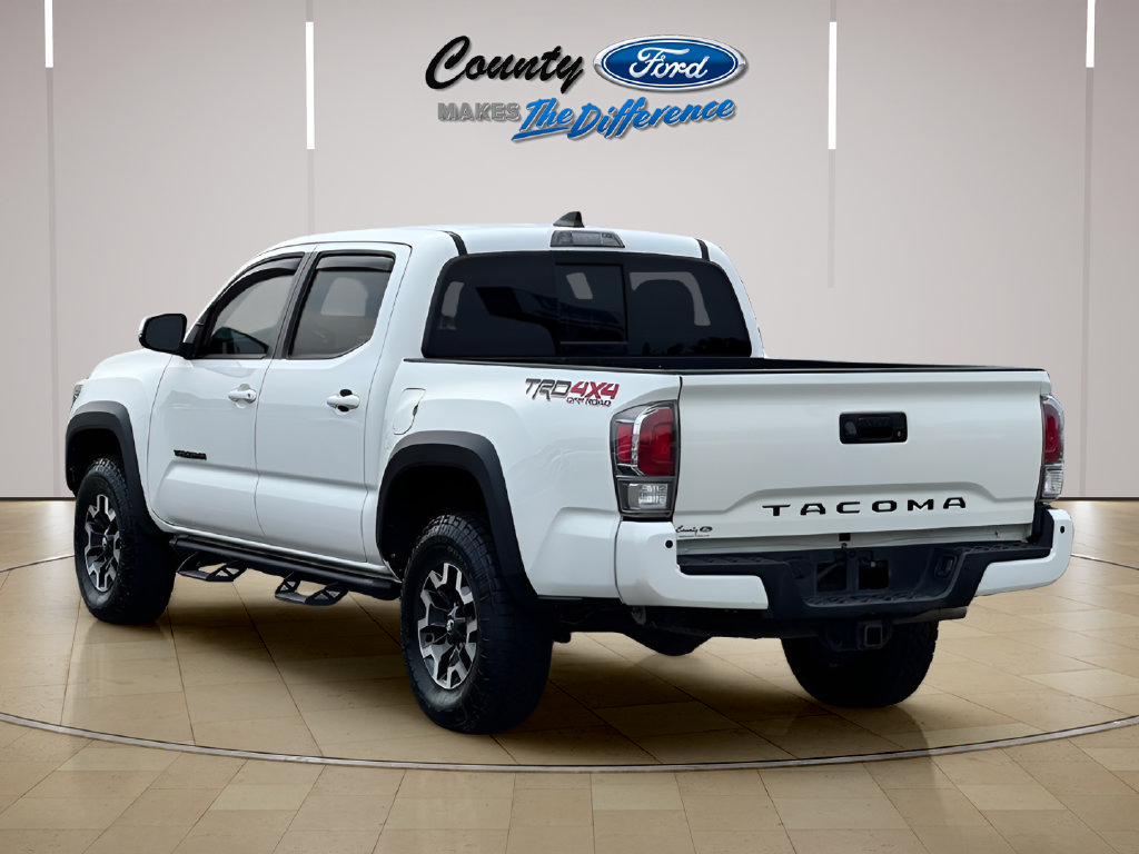 Used 2022 Toyota Tacoma TRD Off-Road w/ Technology Package AWD/4WD image 6