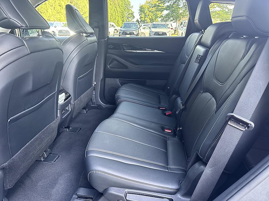 Used 2024 INFINITI QX60 Pure FWD image 12