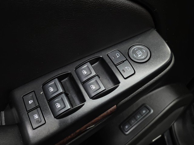 Used 2020 GMC Yukon SLT AWD/4WD image 34