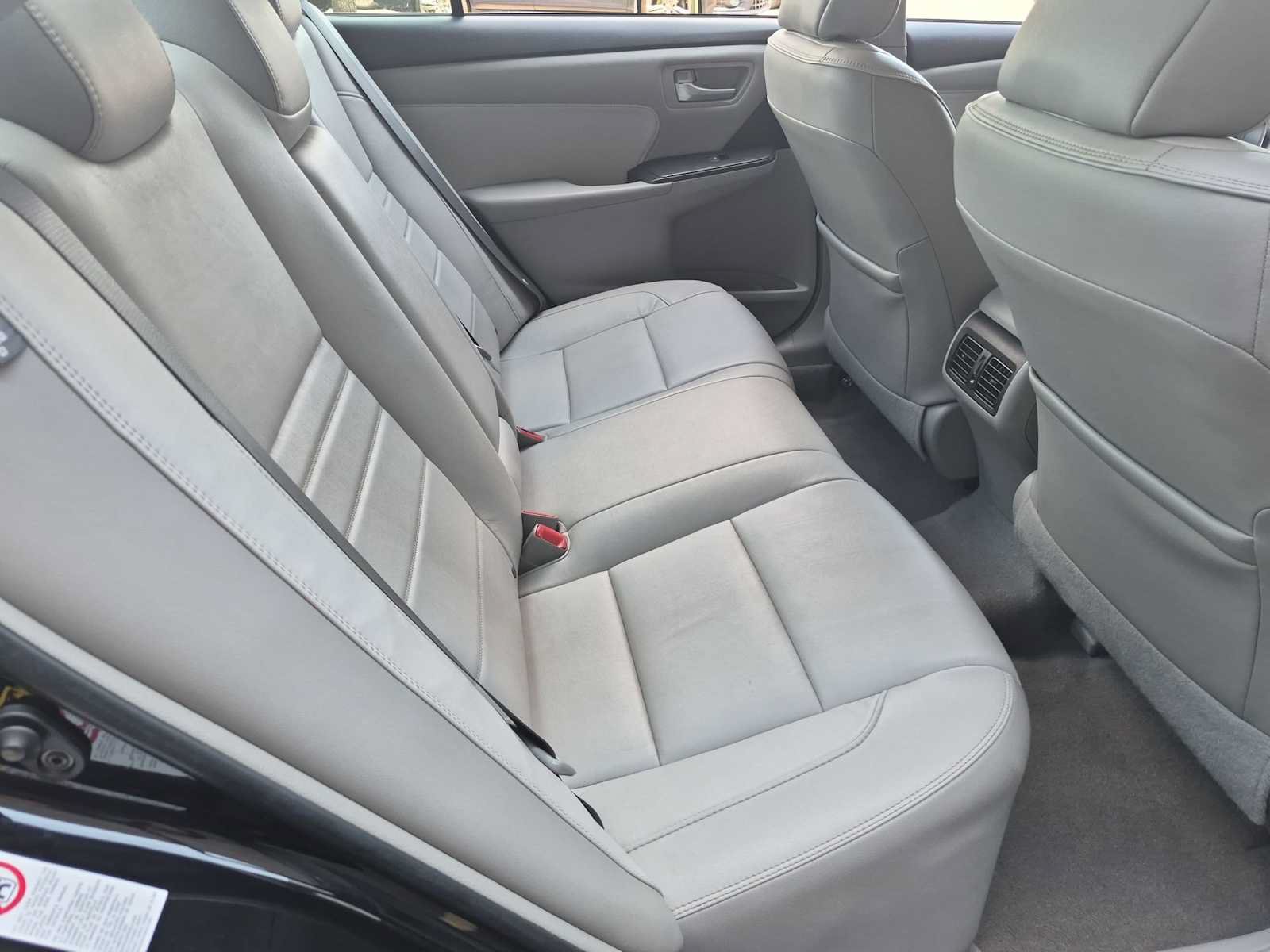 Used 2016 Toyota Camry XLE FWD image 20