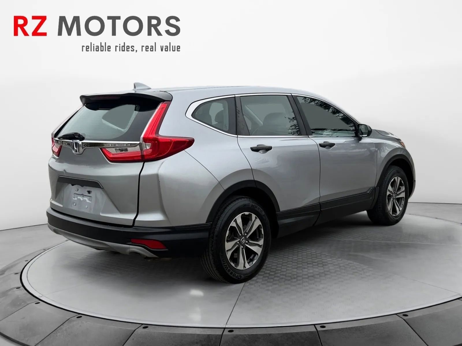 Used 2019 Honda CR-V LX image 5