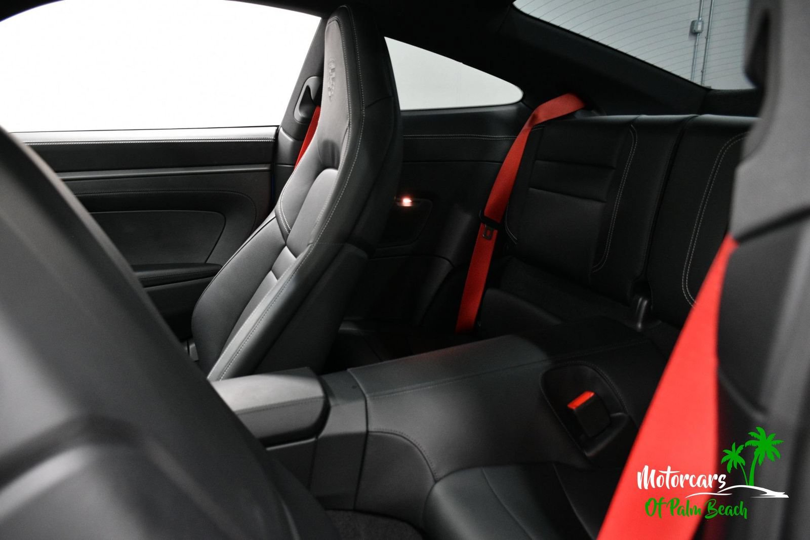 Used 2025 Porsche 911 Carrera RWD image 46