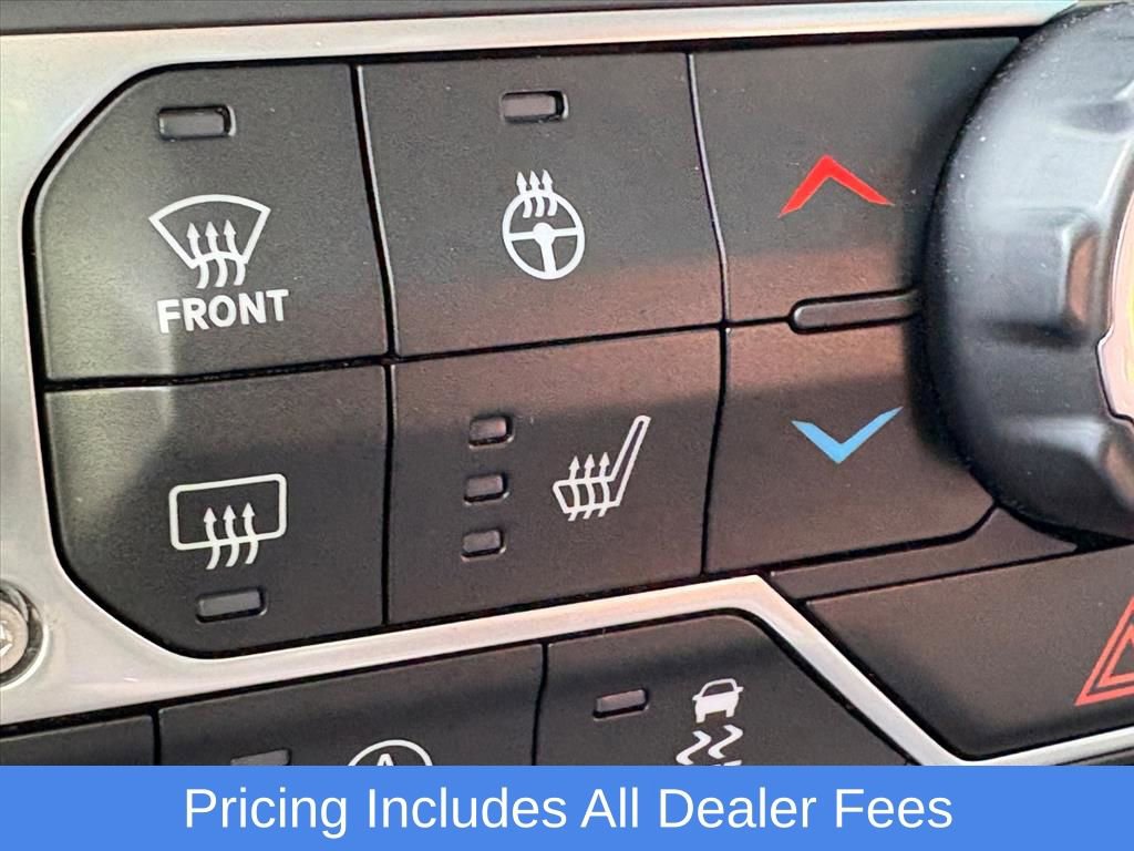 Used 2024 Jeep Gladiator Mojave w/ Safety Group AWD/4WD image 11