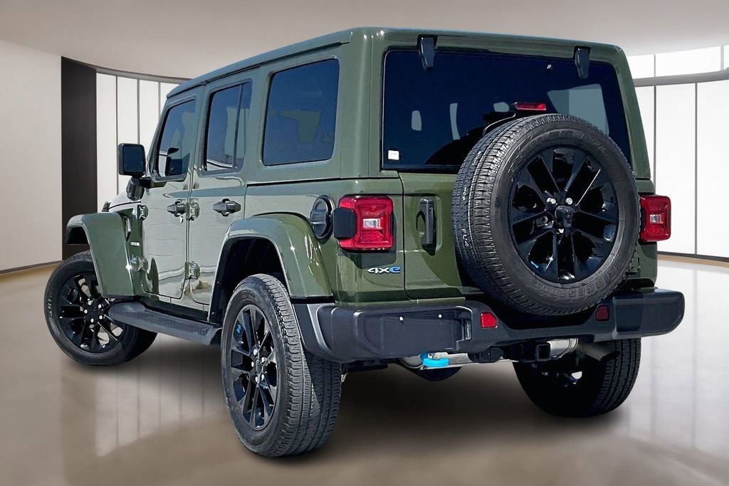 Used 2022 Jeep Wrangler Unlimited Sahara image 4