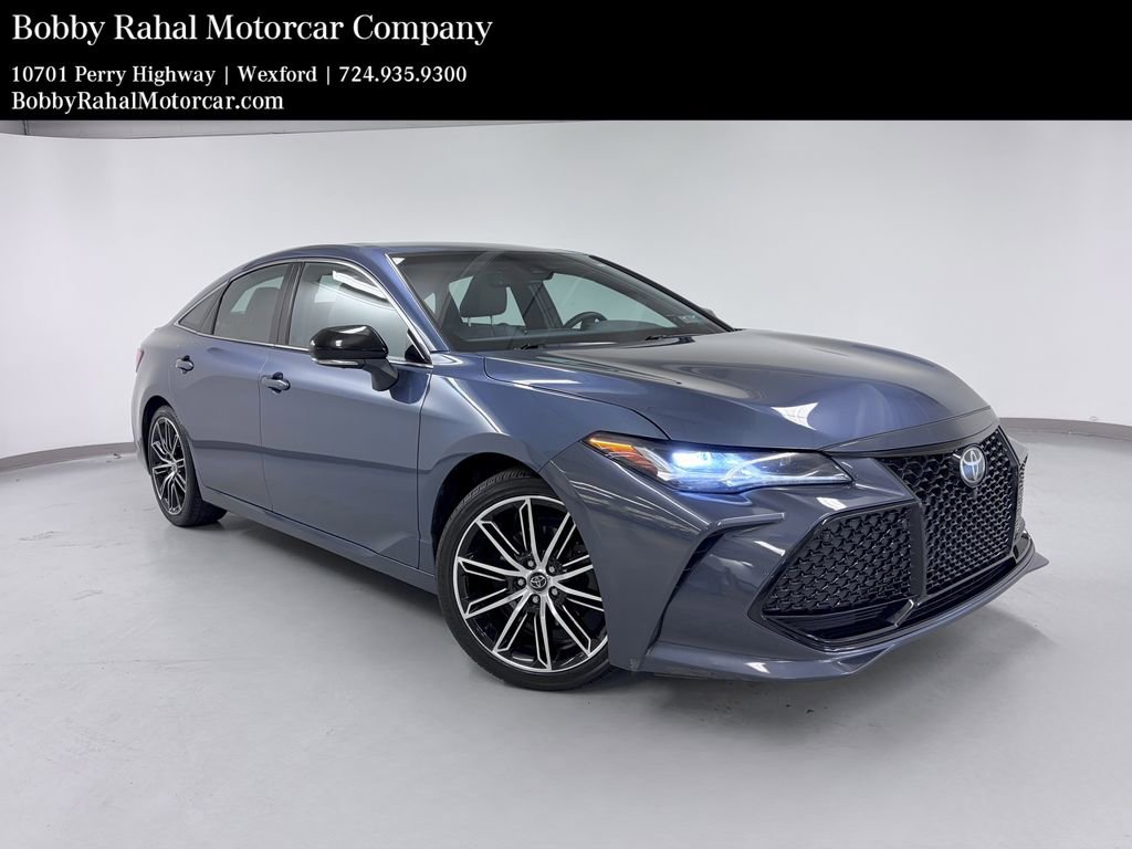 Used 2019 Toyota Avalon Touring w/ Advanced Safety Package FWD video 1