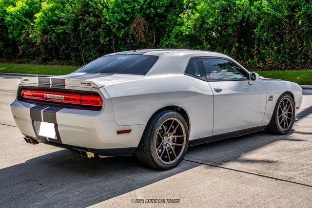 Used 2012 Dodge Challenger SRT8 w/ Premium Sound Group RWD image 8
