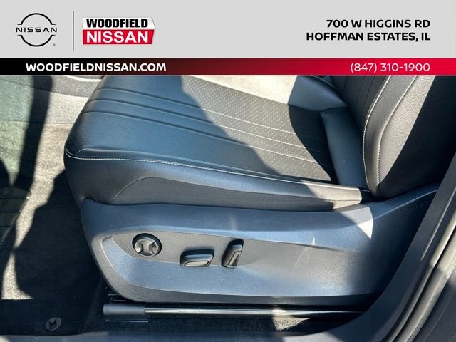 Used 2022 Volkswagen Tiguan SE AWD/4WD image 21