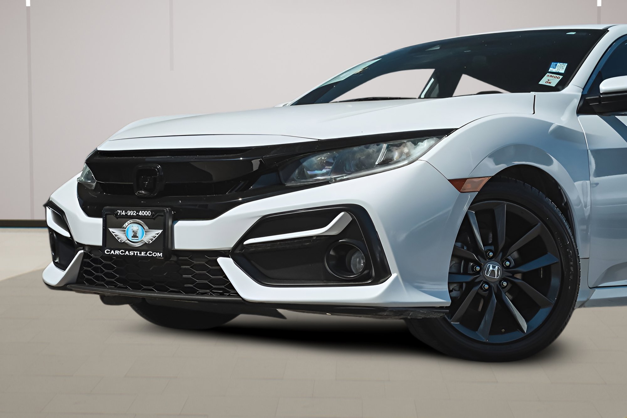 Used 2020 Honda Civic EX image 2