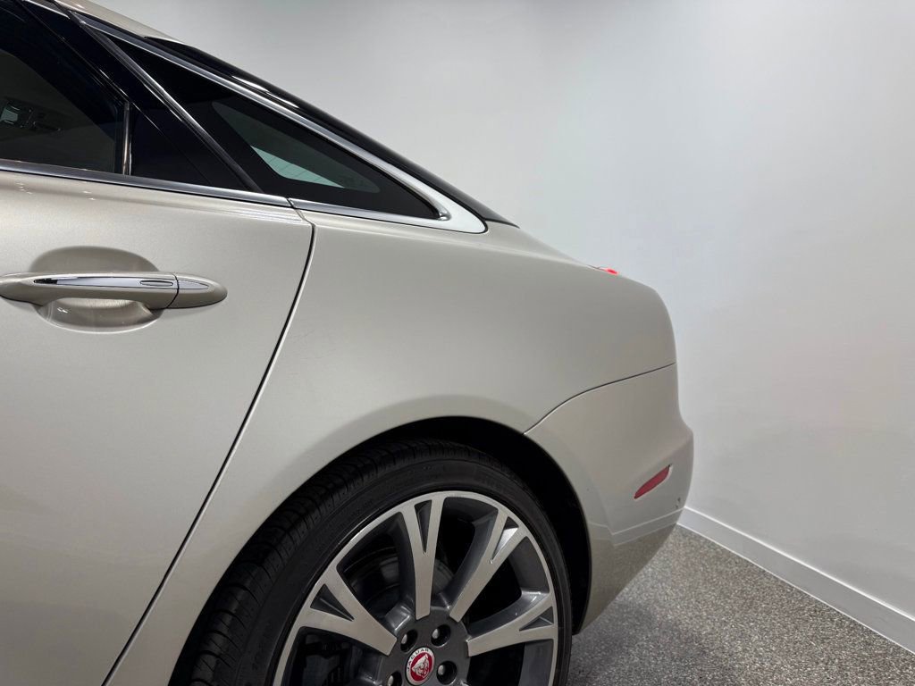 Used 2017 Jaguar XJ L Portfolio image 19