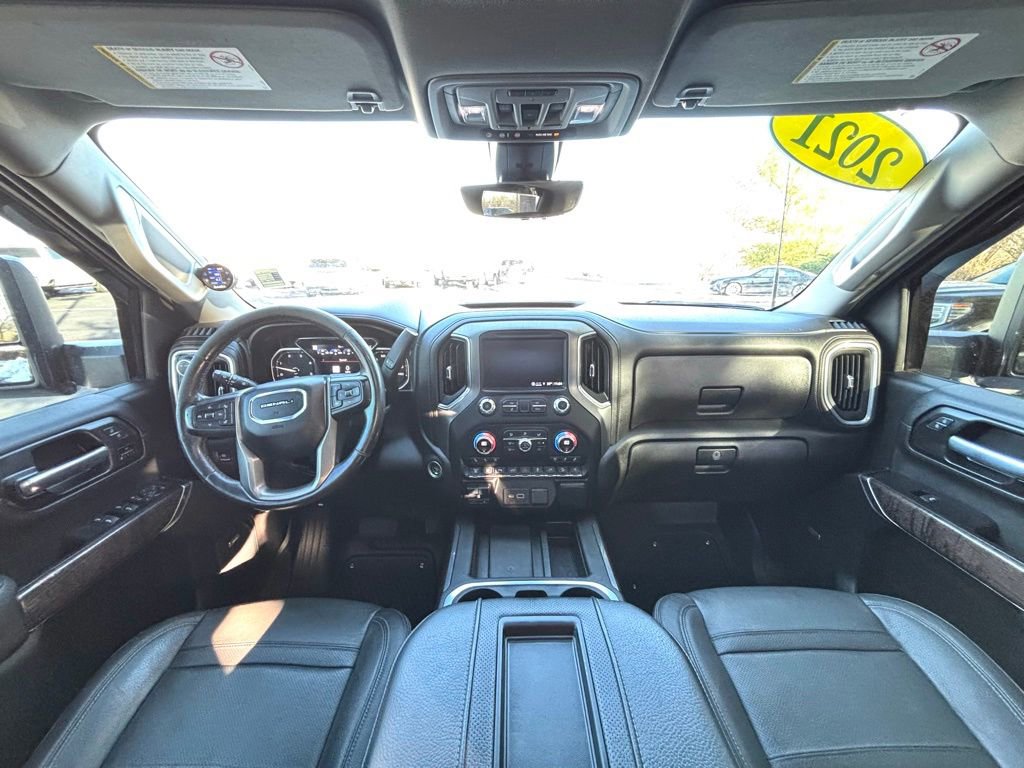 Used 2021 GMC Sierra 2500 Denali w/ Denali Ultimate Package image 24