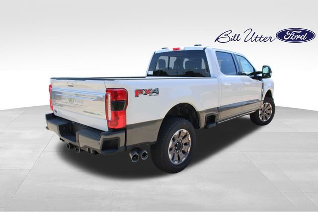 New 2026 Ford F250 King Ranch w/ FX4 Off-Road Package image 3