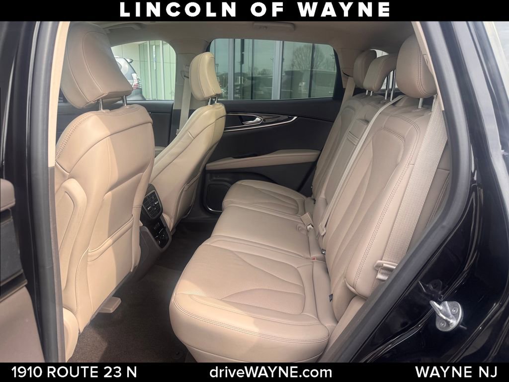 Certified 2022 Lincoln Nautilus Reserve AWD/4WD image 21