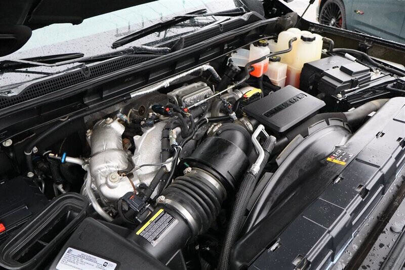 Used 2021 GMC Sierra 3500 Denali w/ Denali Ultimate Package AWD/4WD image 9