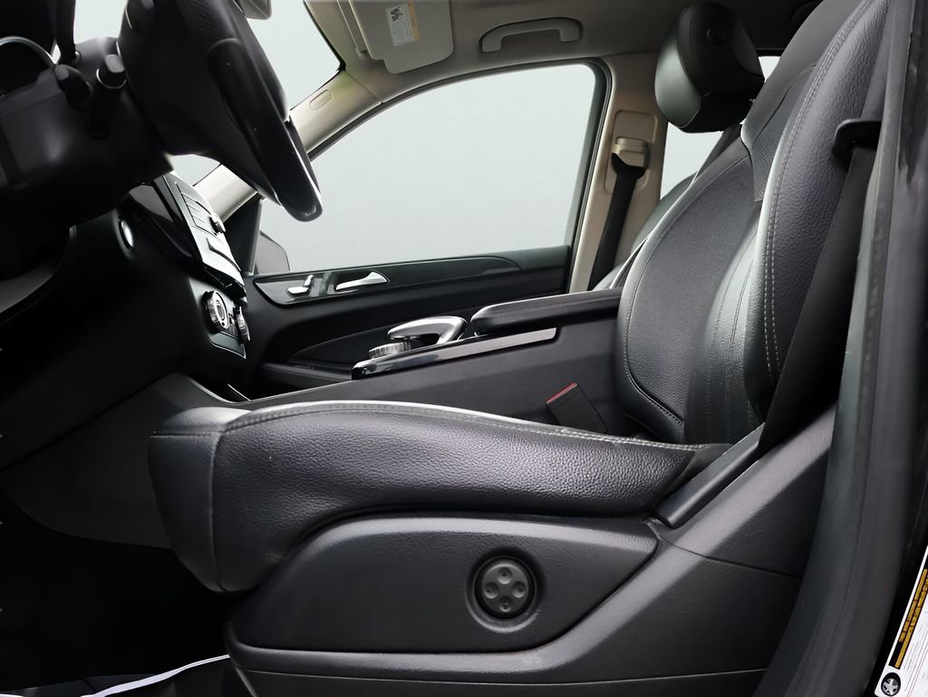 Used 2016 Mercedes-Benz GLE 300d 4MATIC image 37