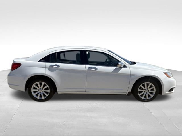 Used 2014 Chrysler 200 Limited w/ Sun/Sound Group FWD image 20