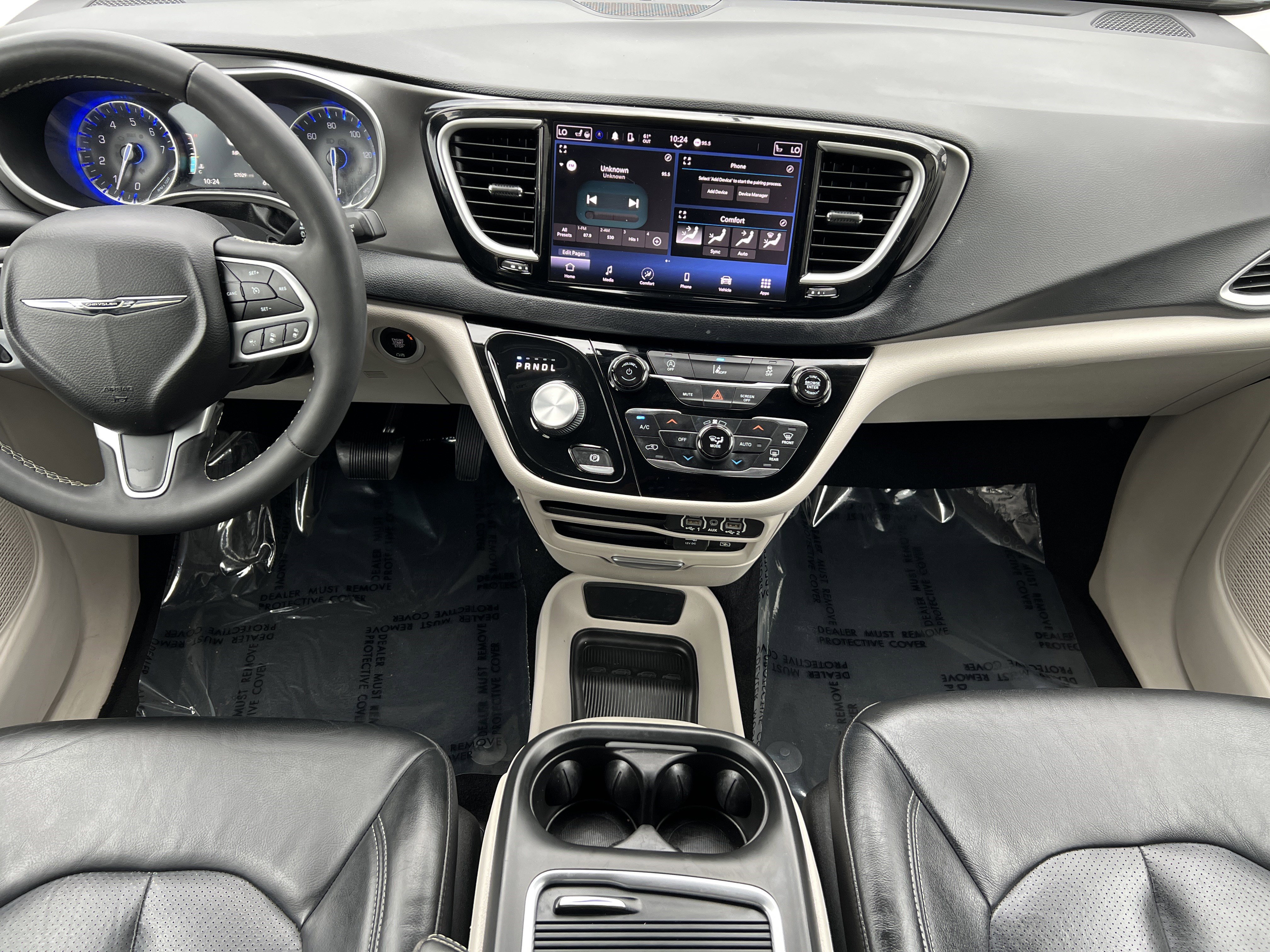 Used 2022 Chrysler Pacifica Touring-L FWD image 33