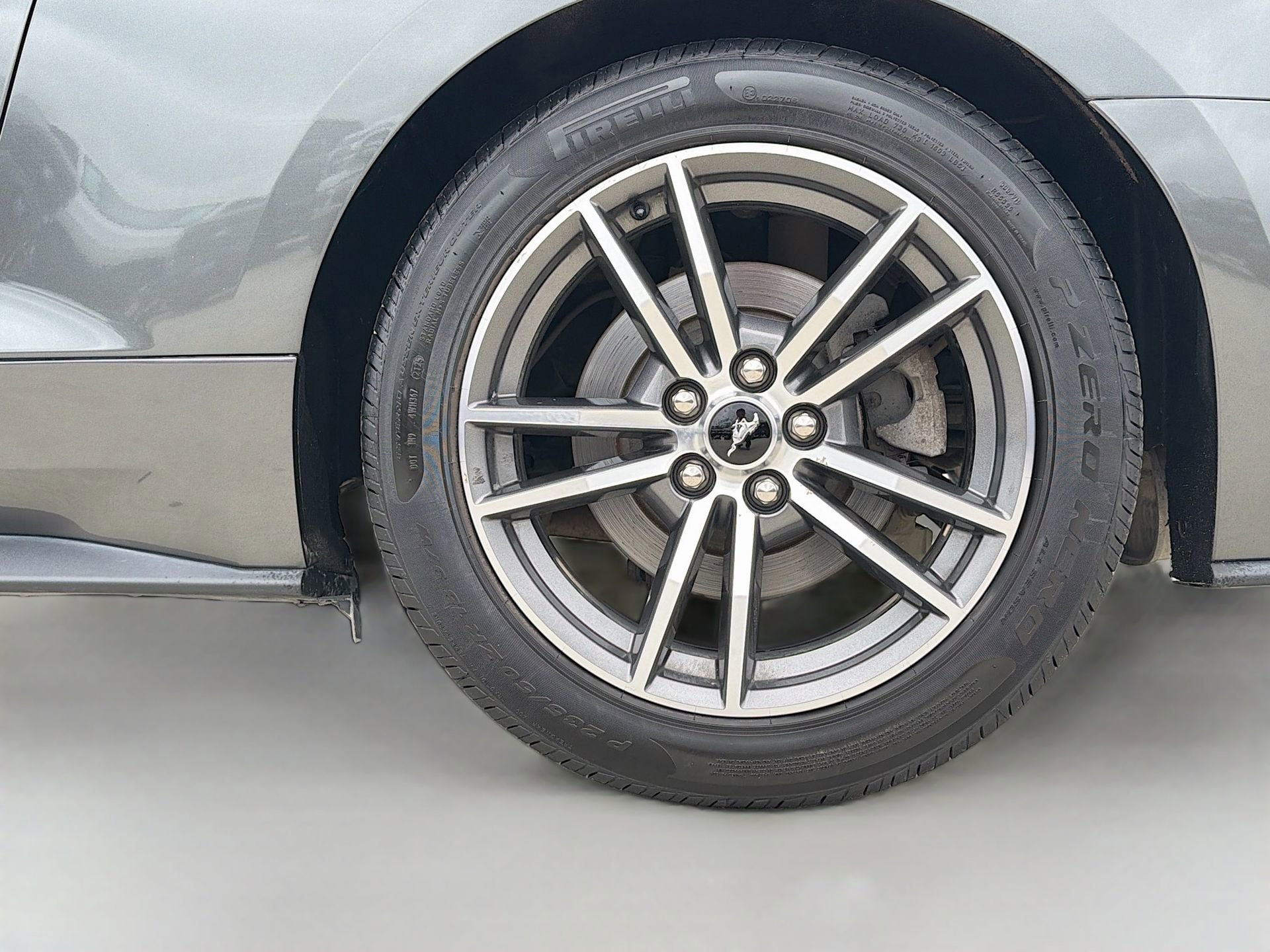 Used 2016 Ford Mustang Premium RWD image 30