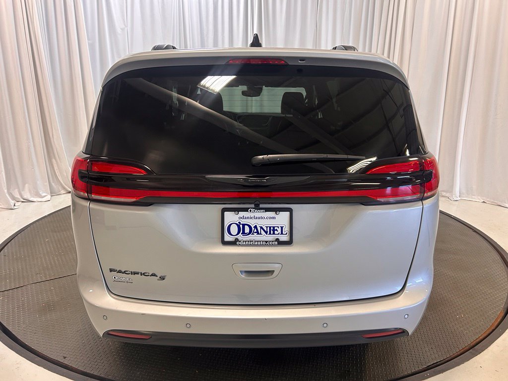 Used 2026 Chrysler Pacifica Select w/ S Appearance Package FWD image 29
