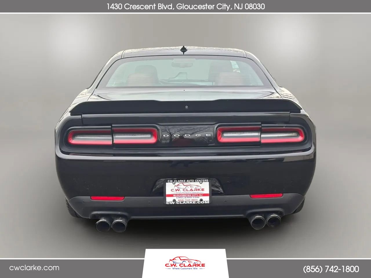 Used 2015 Dodge Challenger R/T Plus image 7