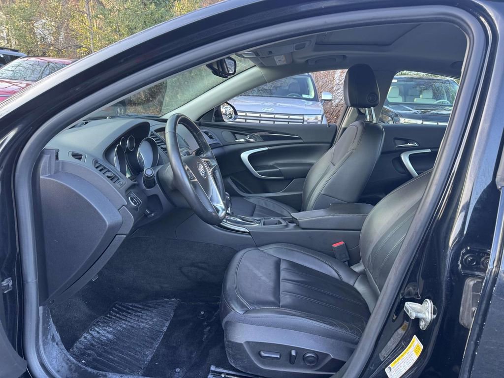 Used 2013 Buick Regal Premium image 15