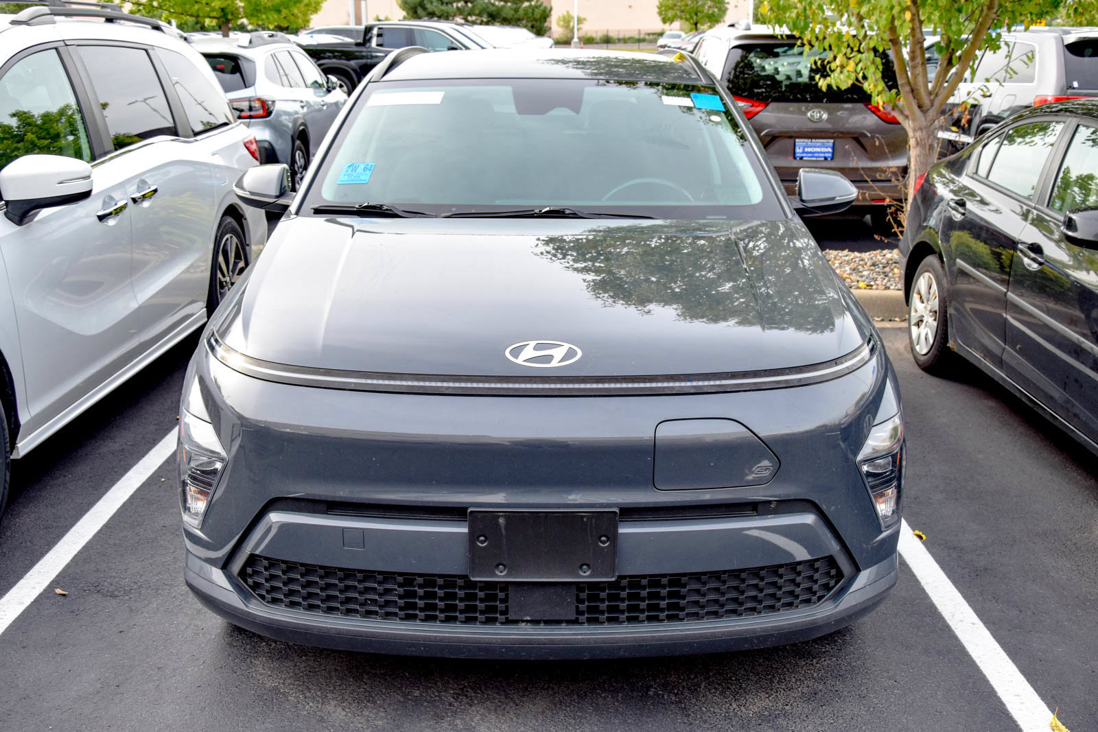 Used 2024 Hyundai Kona SEL FWD image 3