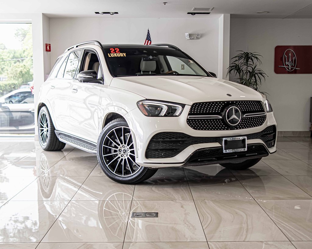 Used 2022 Mercedes-Benz GLE 450 4MATIC w/ Revised AMG Line Exterior image 5