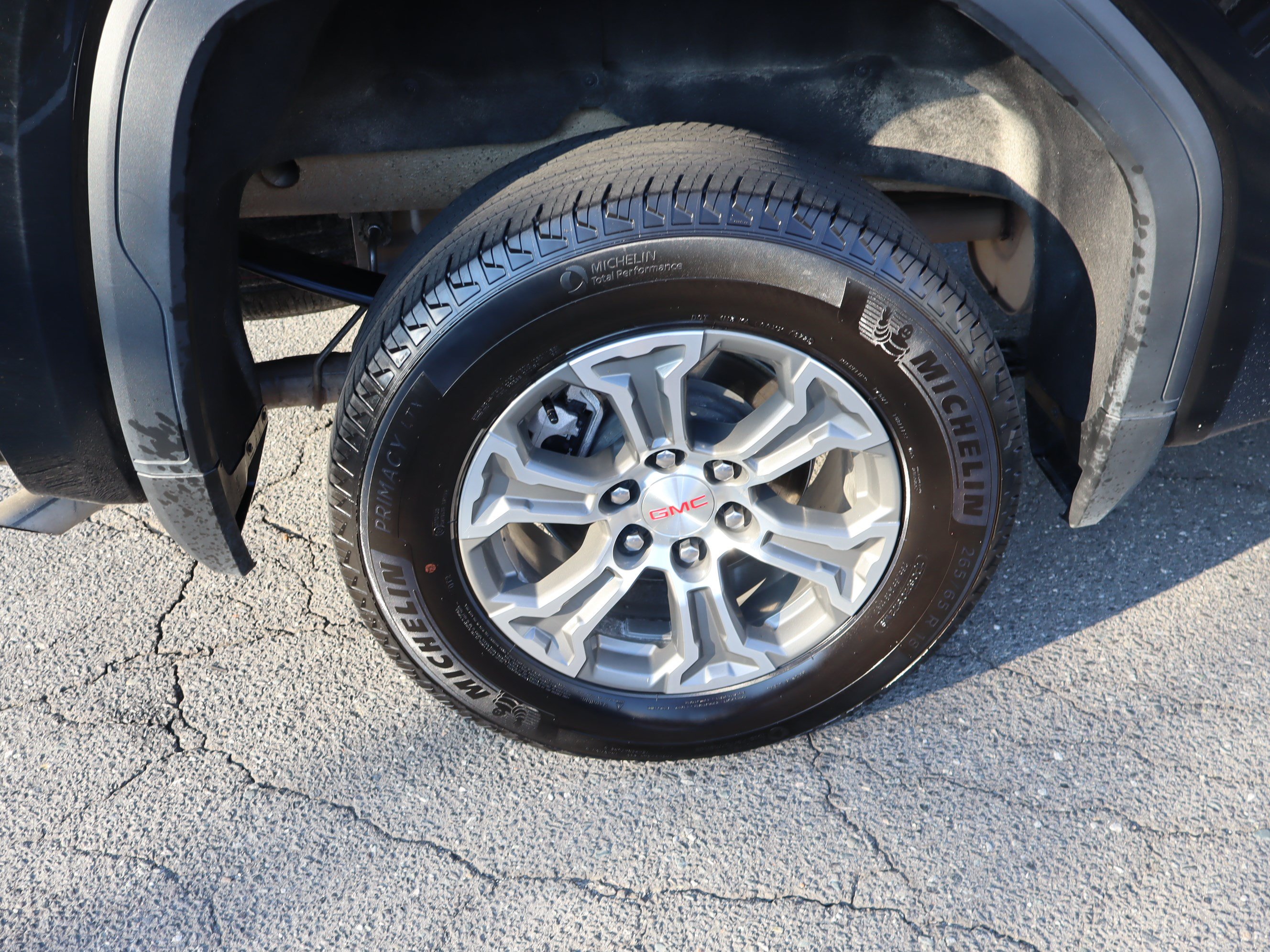 Used 2025 GMC Sierra 1500 SLT AWD/4WD image 37