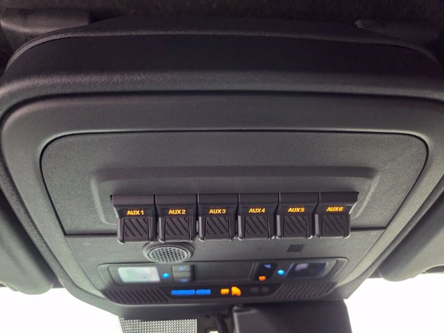 Used 2023 Ford Bronco Wildtrak AWD/4WD image 14