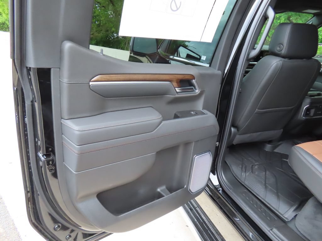 New 2026 Chevrolet Silverado 1500 High Country AWD/4WD image 29