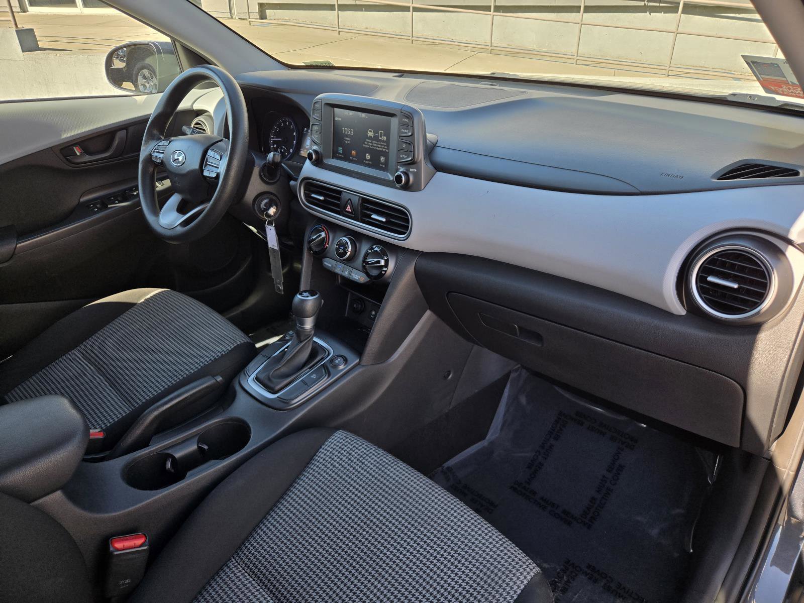 Used 2020 Hyundai Kona SE image 26