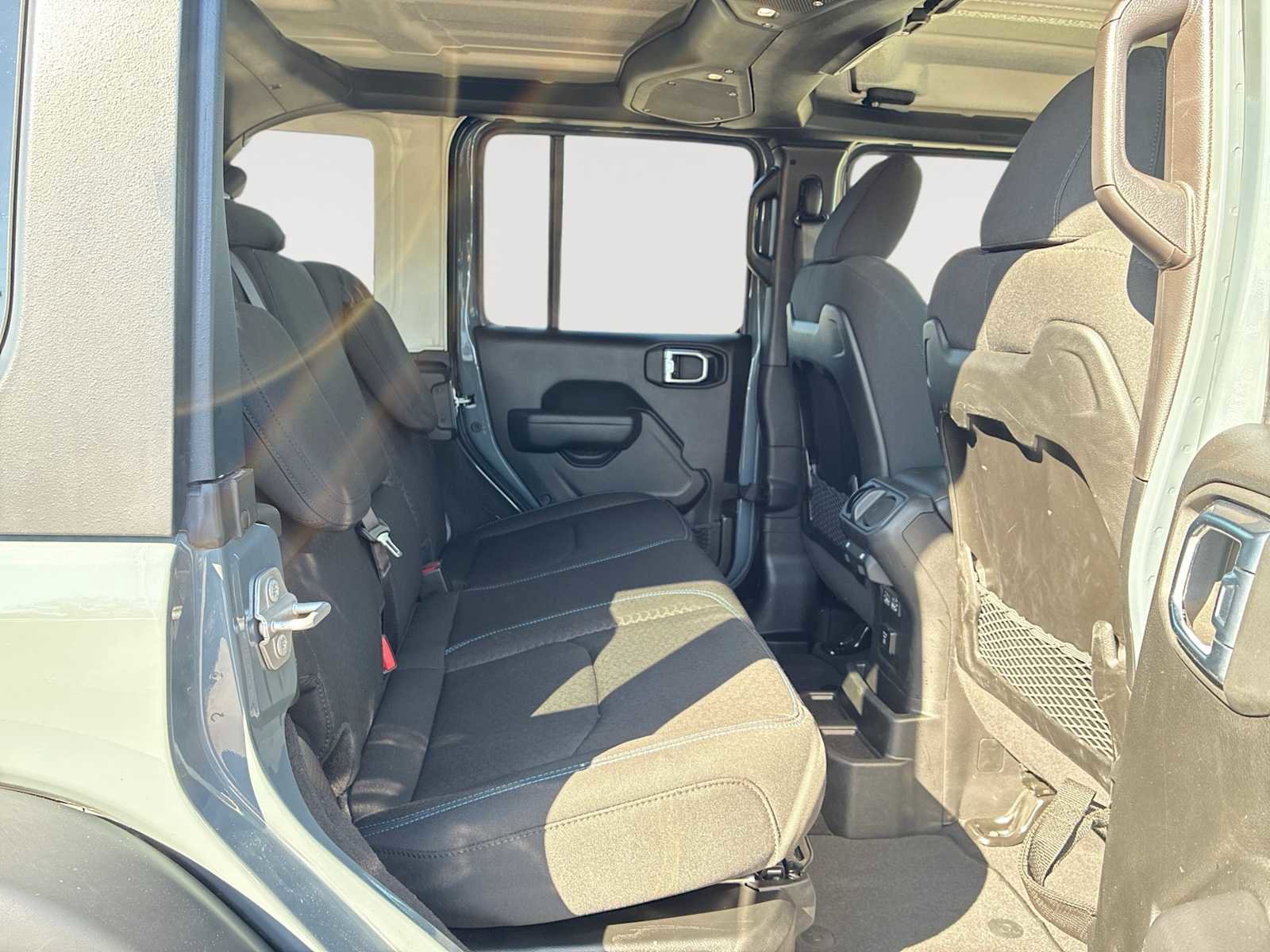 Used 2025 Jeep Wrangler Unlimited Rubicon 4xe w/ Safety Group image 26